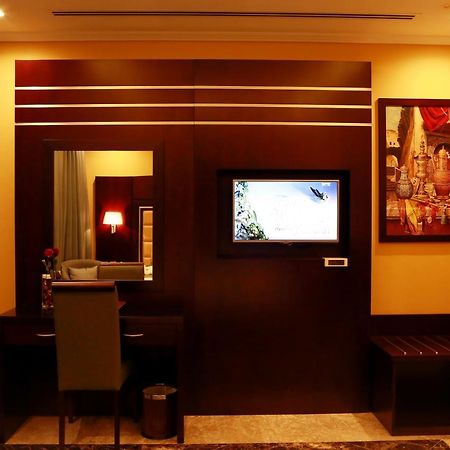 Telal Hotel Apartments Дубай Екстер'єр фото