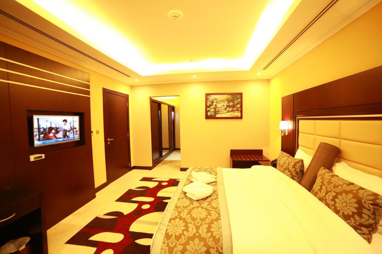 Telal Hotel Apartments Дубай Екстер'єр фото