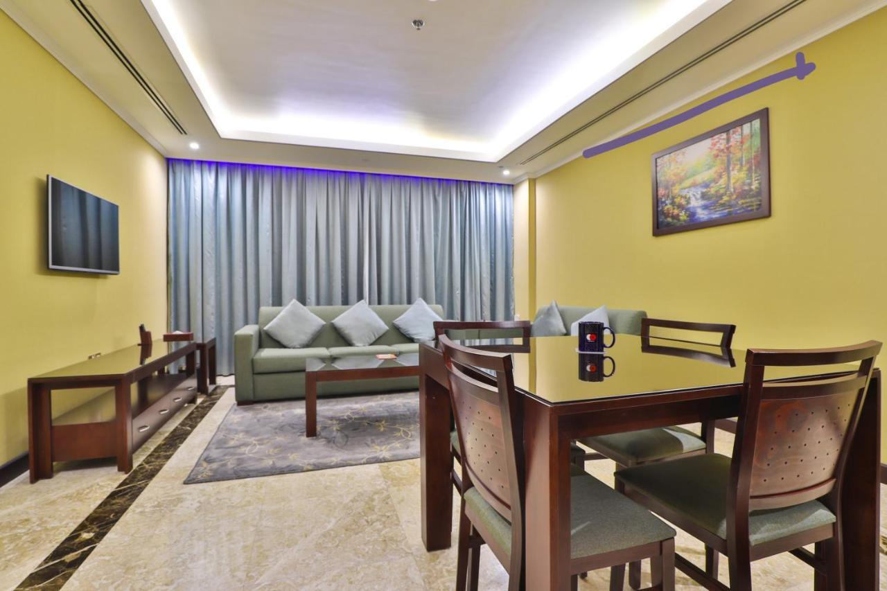 Telal Hotel Apartments Дубай Екстер'єр фото